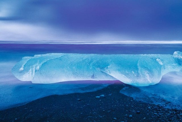 Glowberg On The Beach