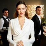Oriflame attraction game ad for perfume Magnetista